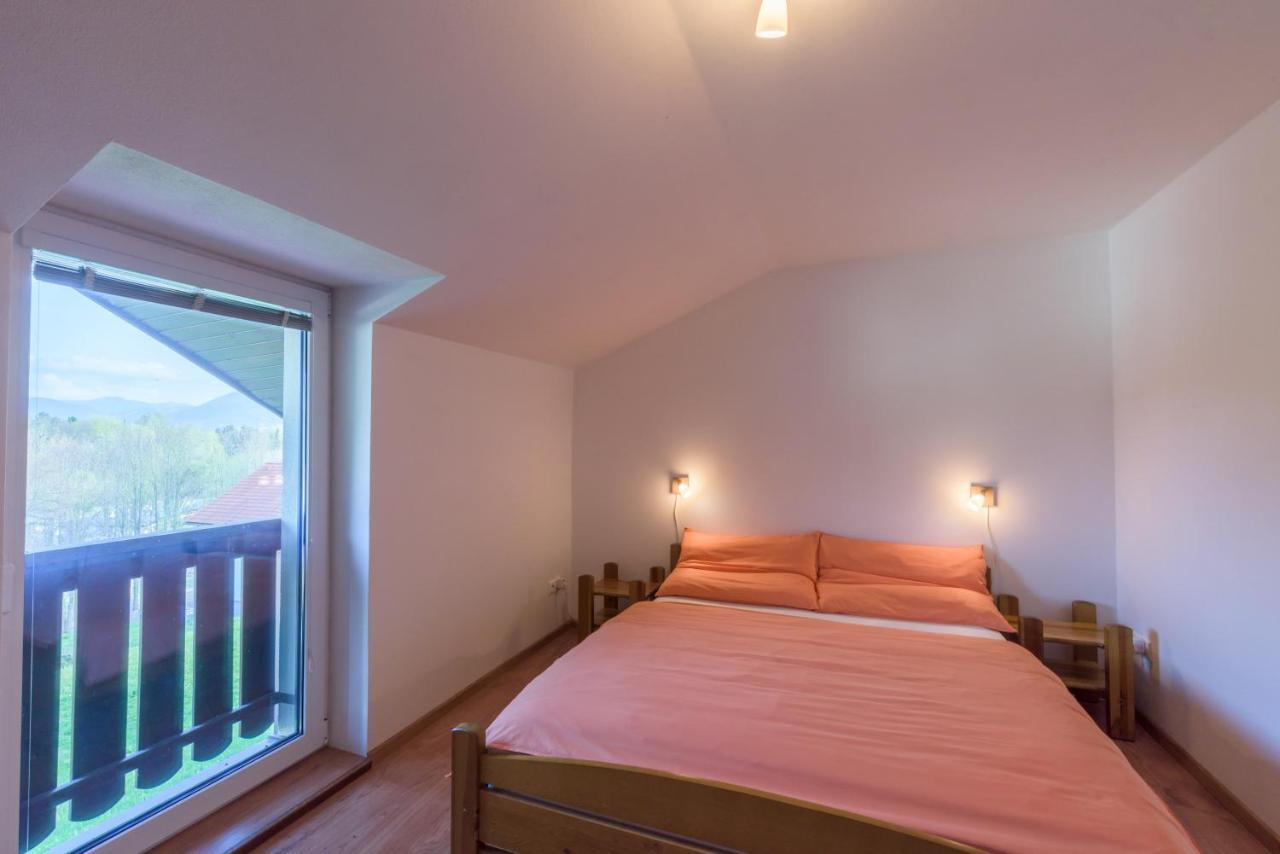 Apartmany Raztoky ลิฟตอฟสกีมิคูลาช ภายนอก รูปภาพ
