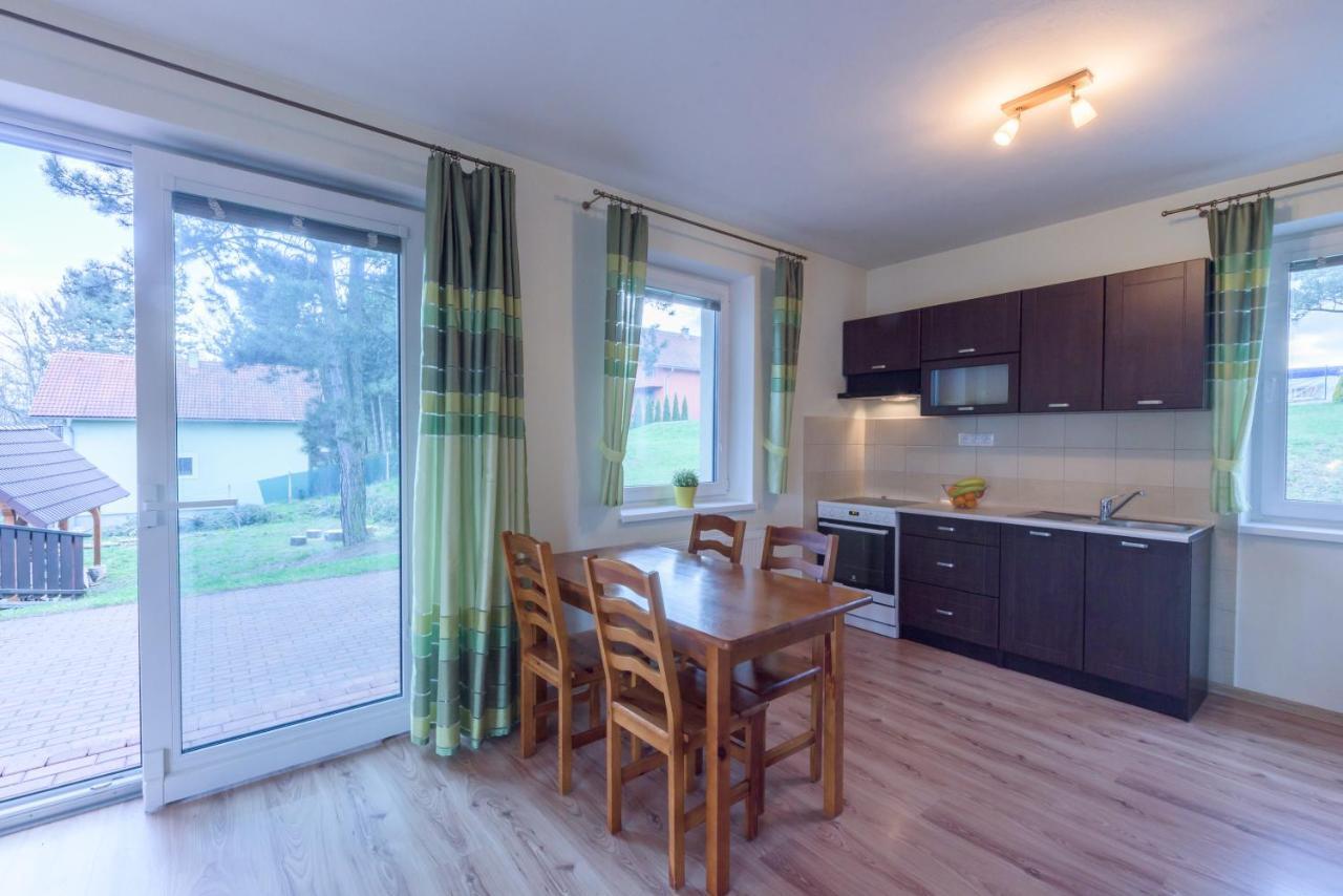 Apartmany Raztoky ลิฟตอฟสกีมิคูลาช ภายนอก รูปภาพ