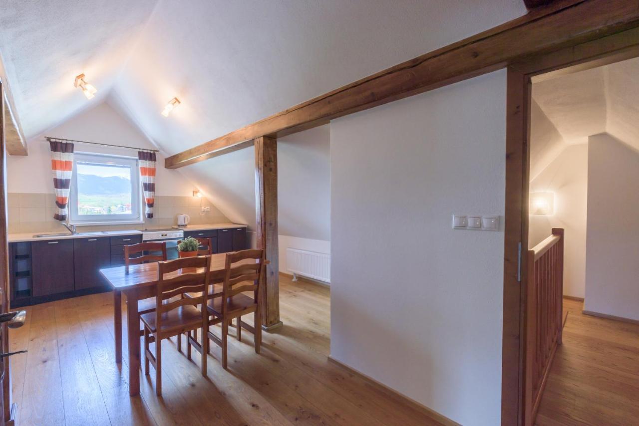 Apartmany Raztoky ลิฟตอฟสกีมิคูลาช ภายนอก รูปภาพ