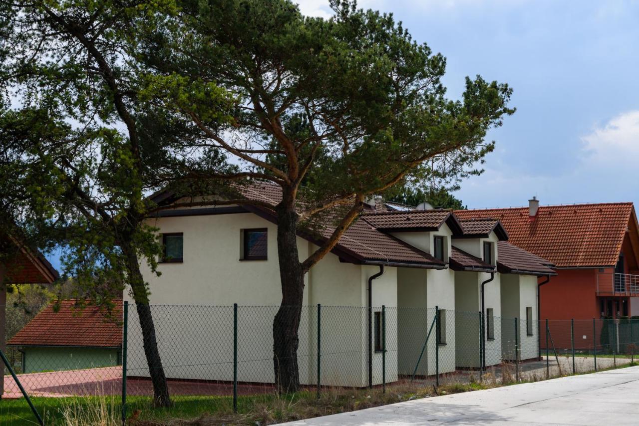 Apartmany Raztoky ลิฟตอฟสกีมิคูลาช ภายนอก รูปภาพ