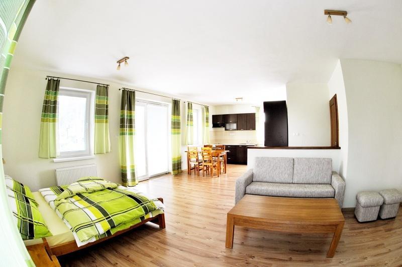 Apartmany Raztoky ลิฟตอฟสกีมิคูลาช ห้อง รูปภาพ